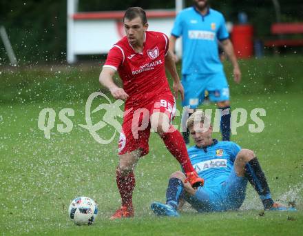 Fussball. Kaerntner Liga. ATUS Ferlach gegen ATSV Wolfsberg. Saverio Amoroso (ATUS Ferlach), Jonas Warmuth (ATSV Wolfsberg). Ferlach, 16.9.2017.
Foto: Kuess
---
pressefotos, pressefotografie, kuess, qs, qspictures, sport, bild, bilder, bilddatenbank