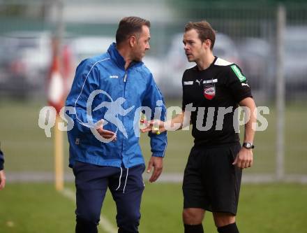 Fussball Kaerntner Liga. KAC 1909 gegen SAK.  Trainer Goran Jolic,  (SAK), Schiedsrichter Helmut Trattnig. Klagenfurt, am 16.9.2017.
Foto: Kuess
---
pressefotos, pressefotografie, kuess, qs, qspictures, sport, bild, bilder, bilddatenbank