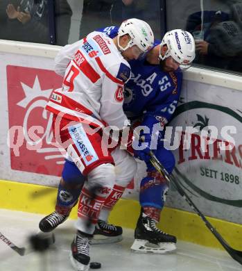 EBEL. Eishockey Bundesliga. EC VSV gegen KAC. Andrew Sarauer,  (VSV), Richard Regehr (KAC). Villach, am 19.9.2017.
Foto: Kuess 


---
pressefotos, pressefotografie, kuess, qs, qspictures, sport, bild, bilder, bilddatenbank