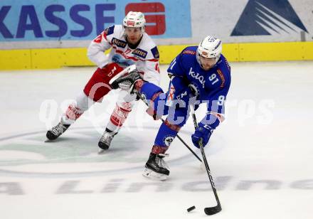 EBEL. Eishockey Bundesliga. EC VSV gegen KAC. Miha Verlic, (VSV), Manuel Ganahl  (KAC). Villach, am 19.9.2017.
Foto: Kuess 


---
pressefotos, pressefotografie, kuess, qs, qspictures, sport, bild, bilder, bilddatenbank