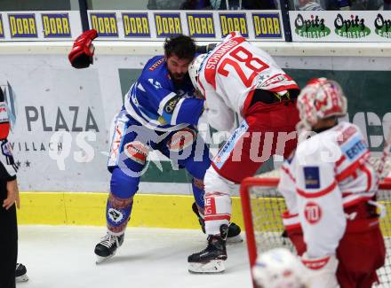 EBEL. Eishockey Bundesliga. EC VSV gegen KAC. Rauferei Nikolas Petrik, (VSV), Martin Schumnig (KAC). Villach, am 19.9.2017.
Foto: Kuess 


---
pressefotos, pressefotografie, kuess, qs, qspictures, sport, bild, bilder, bilddatenbank