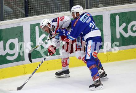 EBEL. Eishockey Bundesliga. EC VSV gegen KAC. Nico Brunner,  (VSV), Jonathan Rheault (KAC). Villach, am 19.9.2017.
Foto: Kuess 


---
pressefotos, pressefotografie, kuess, qs, qspictures, sport, bild, bilder, bilddatenbank