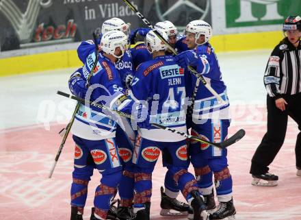 EBEL. Eishockey Bundesliga. EC VSV gegen KAC. Torjubel Miha Verlic, Andrew Sarauer, Ryan Glenn, Stefan Bacher, Jordan Hickmott (VSV). Villach, am 19.9.2017.
Foto: Kuess 


---
pressefotos, pressefotografie, kuess, qs, qspictures, sport, bild, bilder, bilddatenbank