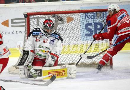 EBEL. Eishockey Bundesliga. KAC gegen HCB Suedtirol Alperia. Johannes Bischofberger, (KAC), Marcel Melichercik  (Bozen). Klagenfurt, am 22.9.2017.
Foto: Kuess

---
pressefotos, pressefotografie, kuess, qs, qspictures, sport, bild, bilder, bilddatenbank