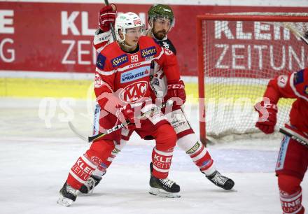 EBEL. Eishockey Bundesliga. KAC gegen HCB Suedtirol Alperia. Marco Brucker,  (KAC), Matt Tomassoni (Bozen). Klagenfurt, am 22.9.2017.
Foto: Kuess

---
pressefotos, pressefotografie, kuess, qs, qspictures, sport, bild, bilder, bilddatenbank