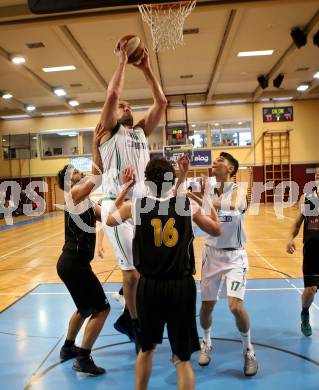 Basketball 2. Bundesliga. Grunddurchgang. 1. Runde. KOS Celovec gegen Woerthersee Piraten. Vjeran Soldo, Oezdemir Volkan,  (KOS),  Daniel Gspandl, Lukas Hahn (Piraten). Klagenfurt, am 23.9.2017.
Foto: Kuess
---
pressefotos, pressefotografie, kuess, qs, qspictures, sport, bild, bilder, bilddatenbank