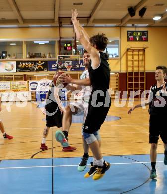 Basketball 2. Bundesliga. Grunddurchgang. 1. Runde. KOS Celovec gegen Woerthersee Piraten. Christian Erschen, (KOS), Lukas Simoner (Piraten). Klagenfurt, am 23.9.2017.
Foto: Kuess
---
pressefotos, pressefotografie, kuess, qs, qspictures, sport, bild, bilder, bilddatenbank