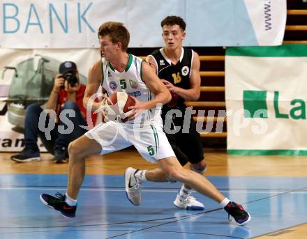 Basketball 2. Bundesliga. Grunddurchgang. 1. Runde. KOS Celovec gegen Woerthersee Piraten. Andi Smrtnik, (KOS), Lukas Hahn (Piraten). Klagenfurt, am 23.9.2017.
Foto: Kuess
---
pressefotos, pressefotografie, kuess, qs, qspictures, sport, bild, bilder, bilddatenbank