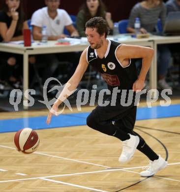 Basketball 2. Bundesliga. Grunddurchgang. 1. Runde. KOS Celovec gegen Woerthersee Piraten. Alexander Della Schiava (Piraten). Klagenfurt, am 23.9.2017.
Foto: Kuess
---
pressefotos, pressefotografie, kuess, qs, qspictures, sport, bild, bilder, bilddatenbank