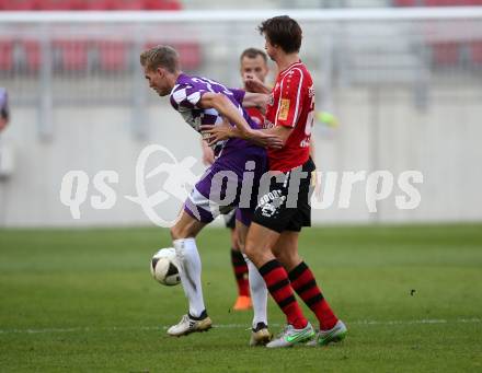 Fussball. Regionalliga. SK Austria Klagenfurt gegen SC Copacabana Kalsdorf. Thomas Hirschhofer (Austria Klagenfurt), Pascal Michael Zisser (Kalsdorf). Klagenfurt, 23.9.2017.
Foto: Kuess
---
pressefotos, pressefotografie, kuess, qs, qspictures, sport, bild, bilder, bilddatenbank