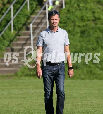 Fussball. Kaerntner Liga. Maria Saal  gegen Gmuend. Trainer Klaus Thuller (Maria Saal). Maria Saal, 23.9.2017.
Foto: Kuess
---
pressefotos, pressefotografie, kuess, qs, qspictures, sport, bild, bilder, bilddatenbank