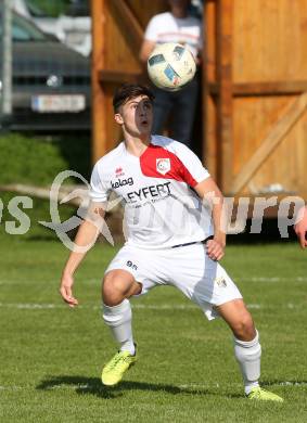 Fussball. Kaerntner Liga. Maria Saal  gegen Gmuend. Luca Andrea Nicola Kreuzer (Maria Saal). Maria Saal, 23.9.2017.
Foto: Kuess
---
pressefotos, pressefotografie, kuess, qs, qspictures, sport, bild, bilder, bilddatenbank