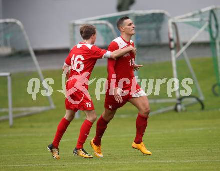 Fussball. Kaerntner Liga. Koettmannsdorf gegen KAC 1909. Torjubel Robert Matic, Tobias Alexander Schaflechner  (KAC). Koettmannsdorf, 24.9.2017.
Foto: Kuess
---
pressefotos, pressefotografie, kuess, qs, qspictures, sport, bild, bilder, bilddatenbank