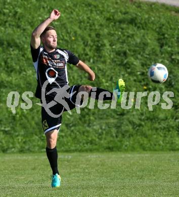 Fussball. Kaerntner Liga. Maria Saal  gegen Gmuend. Marin Bratic (Gmuend). Maria Saal, 23.9.2017.
Foto: Kuess
---
pressefotos, pressefotografie, kuess, qs, qspictures, sport, bild, bilder, bilddatenbank