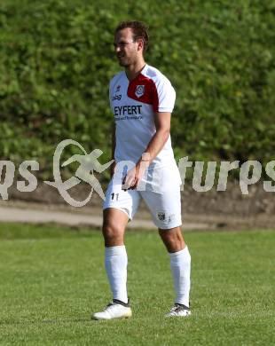 Fussball. Kaerntner Liga. Maria Saal  gegen Gmuend. Bernhard Walzl (Maria Saal). Maria Saal, 23.9.2017.
Foto: Kuess
---
pressefotos, pressefotografie, kuess, qs, qspictures, sport, bild, bilder, bilddatenbank