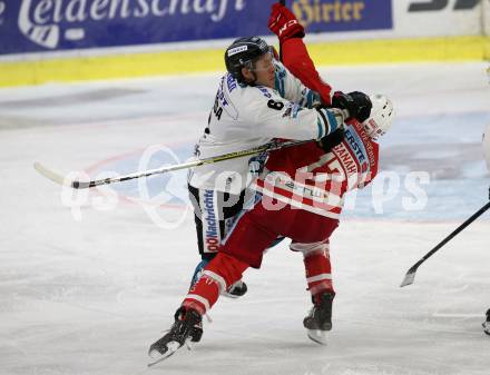 EBEL. Eishockey Bundesliga. KAC gegen 	EHC Liwest Black Wings Linz. Manuel Ganahl, (KAC), Jonathan D Aversa (Linz). Klagenfurt, am 28.9.2017.
Foto: Kuess

---
pressefotos, pressefotografie, kuess, qs, qspictures, sport, bild, bilder, bilddatenbank