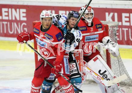 EBEL. Eishockey Bundesliga. KAC gegen 	EHC Liwest Black Wings Linz. Ramon Schnetzer, David Madlehner,  (KAC), Stefan Gaffal (Linz). Klagenfurt, am 28.9.2017.
Foto: Kuess

---
pressefotos, pressefotografie, kuess, qs, qspictures, sport, bild, bilder, bilddatenbank