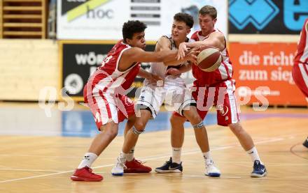 Basketball 2. Bundesliga. Grunddurchgang. 2. Runde. Woerthersee Piraten gegen St. Poelten Dragons. Lukas Hahn, (Piraten), Nico Kaltenbrunner, Roman Jagsch (St. Poelten). Klagenfurt, am 30.9.2017.
Foto: Kuess
---
pressefotos, pressefotografie, kuess, qs, qspictures, sport, bild, bilder, bilddatenbank