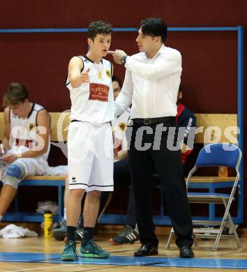 Basketball 2. Bundesliga. Grunddurchgang. 2. Runde. Woerthersee Piraten gegen St. Poelten Dragons. Maximilian Sickl, Trainer Andreas Kuttnig (Piraten). Klagenfurt, am 30.9.2017.
Foto: Kuess
---
pressefotos, pressefotografie, kuess, qs, qspictures, sport, bild, bilder, bilddatenbank