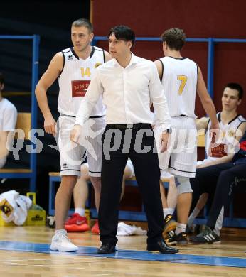 Basketball 2. Bundesliga. Grunddurchgang. 2. Runde. Woerthersee Piraten gegen St. Poelten Dragons. Trainer Andreas Kuttnig (Piraten). Klagenfurt, am 30.9.2017.
Foto: Kuess
---
pressefotos, pressefotografie, kuess, qs, qspictures, sport, bild, bilder, bilddatenbank