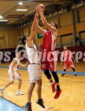 Basketball 2. Bundesliga. Grunddurchgang. 2. Runde. Woerthersee Piraten gegen St. Poelten Dragons. Daniel Gspandl, (Piraten), Martin Speiser  (St. Poelten). Klagenfurt, am 30.9.2017.
Foto: Kuess
---
pressefotos, pressefotografie, kuess, qs, qspictures, sport, bild, bilder, bilddatenbank
