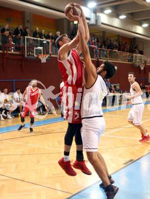Basketball 2. Bundesliga. Grunddurchgang. 2. Runde. Woerthersee Piraten gegen St. Poelten Dragons. Daniel Gspandl, (Piraten), Martin Speiser (St. Poelten). Klagenfurt, am 30.9.2017.
Foto: Kuess
---
pressefotos, pressefotografie, kuess, qs, qspictures, sport, bild, bilder, bilddatenbank