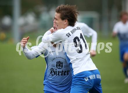 Fussball. Kaerntner Liga. Kraig gegen Feldkirchen. Torjubel Patrick Rene Striednig, Michael Salbrechter (Kraig). Kraig, 30.9.2017.
Foto: Kuess
---
pressefotos, pressefotografie, kuess, qs, qspictures, sport, bild, bilder, bilddatenbank