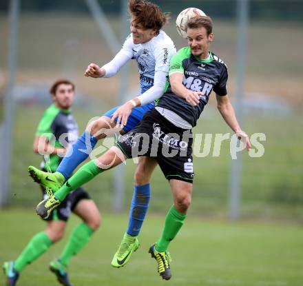 Fussball. Kaerntner Liga. Kraig gegen Feldkirchen. Michael Salbrechter (Kraig), Josef Hudelist (Feldkirchen), Kraig, 30.9.2017.
Foto: Kuess
---
pressefotos, pressefotografie, kuess, qs, qspictures, sport, bild, bilder, bilddatenbank