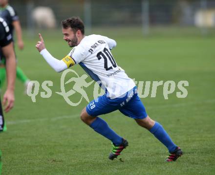 Fussball. Kaerntner Liga. Kraig gegen Feldkirchen. Torjubel Patrick Rene Striednig  (Kraig). Kraig, 30.9.2017.
Foto: Kuess
---
pressefotos, pressefotografie, kuess, qs, qspictures, sport, bild, bilder, bilddatenbank