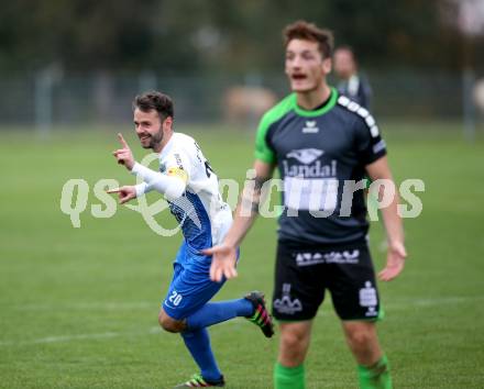 Fussball. Kaerntner Liga. Kraig gegen Feldkirchen. Torjubel Patrick Rene Striednig  (Kraig). Kraig, 30.9.2017.
Foto: Kuess
---
pressefotos, pressefotografie, kuess, qs, qspictures, sport, bild, bilder, bilddatenbank