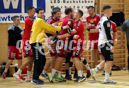 HLA. Handball Liga Austria SC Ferlach gegen UHK Krems. Jubel Krems. Ferlach, am 3.10.2017.
Foto: Kuess
---
pressefotos, pressefotografie, kuess, qs, qspictures, sport, bild, bilder, bilddatenbank