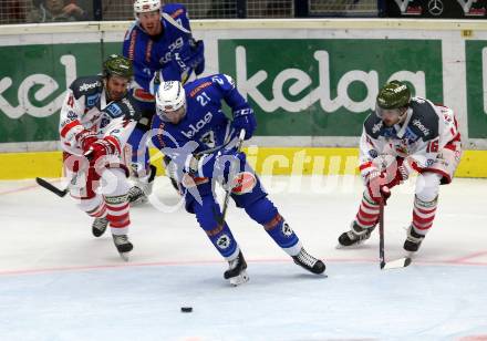 EBEL. Eishockey Bundesliga. EC VSV gegen HCB Suedtirol Alperia. Benjamin Petrik, (VSV), Travis Oleksuk, Austin Smith (Bozen). Villach, am 6.10.2017.
Foto: Kuess 


---
pressefotos, pressefotografie, kuess, qs, qspictures, sport, bild, bilder, bilddatenbank