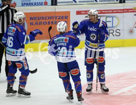 EBEL. Eishockey Bundesliga. EC VSV gegen HCB Suedtirol Alperia. Torjubel Valentin Leiler, Nico Brunner, Jordan Hickmott (VSV). Villach, am 6.10.2017.
Foto: Kuess 


---
pressefotos, pressefotografie, kuess, qs, qspictures, sport, bild, bilder, bilddatenbank