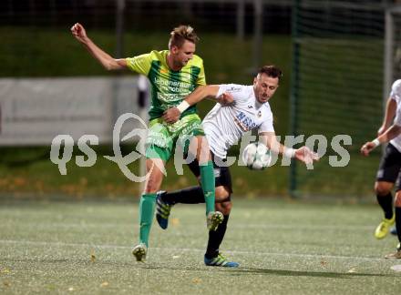 Fussball. Kaerntner Liga. Spittal gegen FC Lendorf. Arnes Besic (Spittal), Mario Daniel Gugganig (Lendorf). Spittal, 6.10.2017.
Foto: Kuess
---
pressefotos, pressefotografie, kuess, qs, qspictures, sport, bild, bilder, bilddatenbank