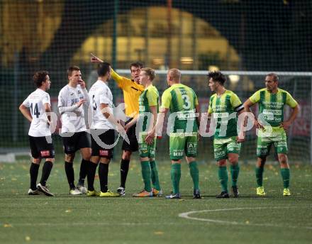 Fussball. Kaerntner Liga. Spittal gegen FC Lendorf. Rote Karte fuer Murat Veliu (Spittal). Spittal, 6.10.2017.
Foto: Kuess
---
pressefotos, pressefotografie, kuess, qs, qspictures, sport, bild, bilder, bilddatenbank