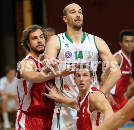 Basketball 2. Bundesliga. Grunddurchgang. 3. Runde. KOS Celovec gegen St. Poelten Dragons. Jakob Strazar (KOS Celovec), Roman Jagsch (St. Poelten). Klagenfurt, am 7.10.2017.
Foto: Kuess
---
pressefotos, pressefotografie, kuess, qs, qspictures, sport, bild, bilder, bilddatenbank