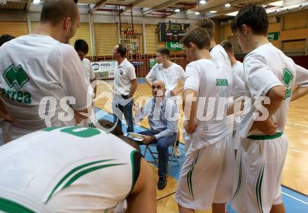 Basketball 2. Bundesliga. Grunddurchgang. 3. Runde. KOS Celovec gegen St. Poelten Dragons. Trainer Dragan Sliskovic (KOS Celovec). Klagenfurt, am 7.10.2017.
Foto: Kuess
---
pressefotos, pressefotografie, kuess, qs, qspictures, sport, bild, bilder, bilddatenbank