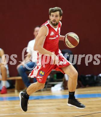 Basketball 2. Bundesliga. Grunddurchgang. 3. Runde. KOS Celovec gegen St. Poelten Dragons. Christoph Boeck  (St. Poelten). Klagenfurt, am 7.10.2017.
Foto: Kuess
---
pressefotos, pressefotografie, kuess, qs, qspictures, sport, bild, bilder, bilddatenbank