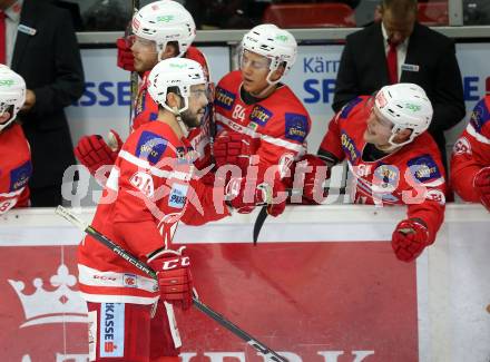 EBEL. Eishockey Bundesliga. KAC gegen 	Fehervar AV 19. Torjubel Steven Strong (KAC). Klagenfurt, am 8.10.2017.
Foto: Kuess

---
pressefotos, pressefotografie, kuess, qs, qspictures, sport, bild, bilder, bilddatenbank