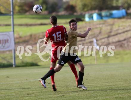 Fussball. Kaerntner Liga. Koettmannsdorf gegen ATUS Ferlach. Philipp Gatti (Koettmannsdorf), Martin Posratschnig (ATUS Ferlach). Koettmannsdorf, 8.10.2017.
Foto: Kuess
---
pressefotos, pressefotografie, kuess, qs, qspictures, sport, bild, bilder, bilddatenbank