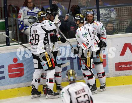 EBEL. Eishockey Bundesliga. EC VSV gegen HC Orli Znojmo. Torjubel Znojmo. Villach, am 12.10.2017.
Foto: Kuess 


---
pressefotos, pressefotografie, kuess, qs, qspictures, sport, bild, bilder, bilddatenbank