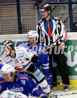 EBEL. Eishockey Bundesliga. EC VSV gegen HC Orli Znojmo. Schiedsrichter. Villach, am 12.10.2017.
Foto: Kuess 


---
pressefotos, pressefotografie, kuess, qs, qspictures, sport, bild, bilder, bilddatenbank