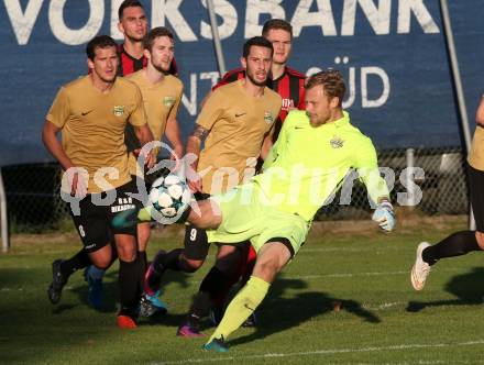 Fussball Kaerntner LIga. St. Jakob im Rosental gegen Koettmannsdorf.  Markus Glaenzer  (Koettmannsdorf). St. Jakob am 14.10.2017.
Foto: Kuess
---
pressefotos, pressefotografie, kuess, qs, qspictures, sport, bild, bilder, bilddatenbank