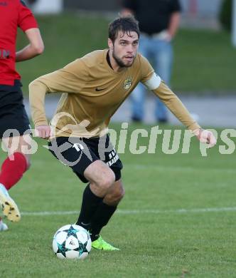 Fussball Kaerntner LIga. St. Jakob im Rosental gegen Koettmannsdorf.  Stephan Borovnik (Koettmannsdorf). St. Jakob am 14.10.2017.
Foto: Kuess
---
pressefotos, pressefotografie, kuess, qs, qspictures, sport, bild, bilder, bilddatenbank