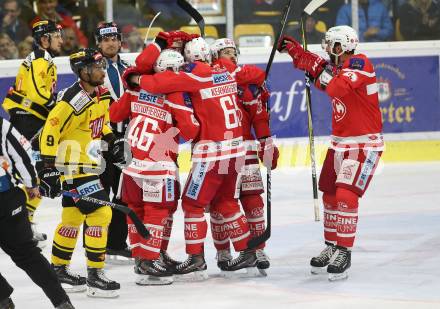 EBEL. Eishockey Bundesliga. KAC gegen 	Vienna Capitals. Torjubel Thomas Koch, Stefan Geier, Johannes Bischofberger, Michael Kernberger (KAC). Klagenfurt, am 15.10.2017.
Foto: Kuess

---
pressefotos, pressefotografie, kuess, qs, qspictures, sport, bild, bilder, bilddatenbank