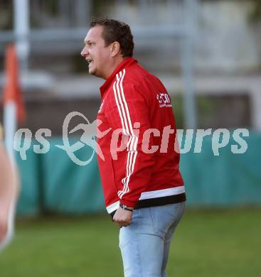 Fussball Kaerntner LIga. St. Jakob im Rosental gegen Koettmannsdorf.  Trainer Alexander Suppantschitsch (St. Jakob). St. Jakob am 14.10.2017.
Foto: Kuess
---
pressefotos, pressefotografie, kuess, qs, qspictures, sport, bild, bilder, bilddatenbank