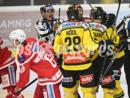 EBEL. Eishockey Bundesliga. KAC gegen 	Vienna Capitals. Torjubel Rafael Rotter (Vienna Capitals). Klagenfurt, am 15.10.2017.
Foto: Kuess

---
pressefotos, pressefotografie, kuess, qs, qspictures, sport, bild, bilder, bilddatenbank