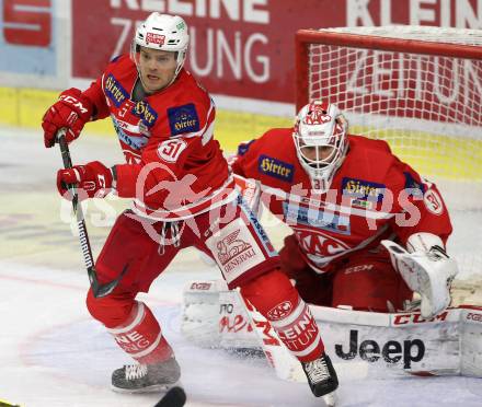 EBEL. Eishockey Bundesliga. KAC gegen 	Vienna Capitals. Kevin Kapstad, David Madlehner (KAC). Klagenfurt, am 15.10.2017.
Foto: Kuess

---
pressefotos, pressefotografie, kuess, qs, qspictures, sport, bild, bilder, bilddatenbank