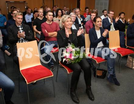 Spitzensport und Studium. Petra Kronberger. Klagenfurt, am 18.10.2017.
Foto: Kuess
---
pressefotos, pressefotografie, kuess, qs, qspictures, sport, bild, bilder, bilddatenbank