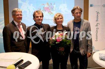 Spitzensport und Studium.  Peter Kaiser, Thomas Brandauer, Petra Kronberger, Franz Preiml. Klagenfurt, am 18.10.2017.
Foto: Kuess
---
pressefotos, pressefotografie, kuess, qs, qspictures, sport, bild, bilder, bilddatenbank